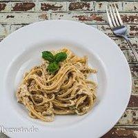 Blumenkohl-Pesto mit Haselnüssen