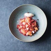 Rezept von thomas vilgis: lachsforelle mit rohem rhabarber