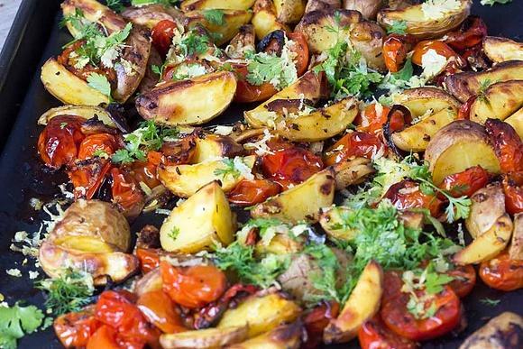 Geröstete Kartoffeln aus dem Ofen