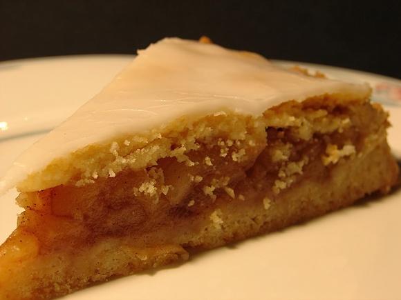 Gedeckter Apfelkuchen