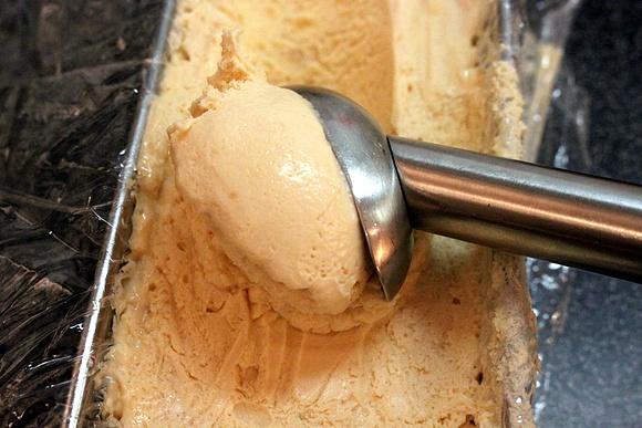Dulce de Leche Eiscreme