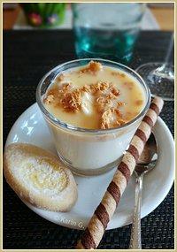 Zitronencreme mit ricotta, eierlikör und amarettini