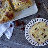 Quark Cranberries Strudel