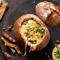 Rezept von sarah thor: flammkuchen-fondue im brot
