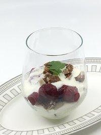 Trifle mit Lebkuchen und Portweinkirschen