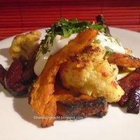 Ofen-kürbis mit roter bete und tahini-dip