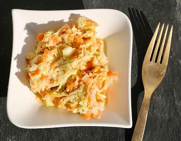 Amerikanischer Krautsalat