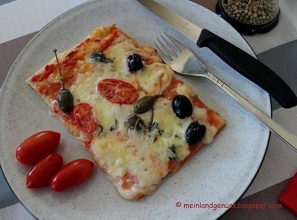 Würzige Käse-Pizza