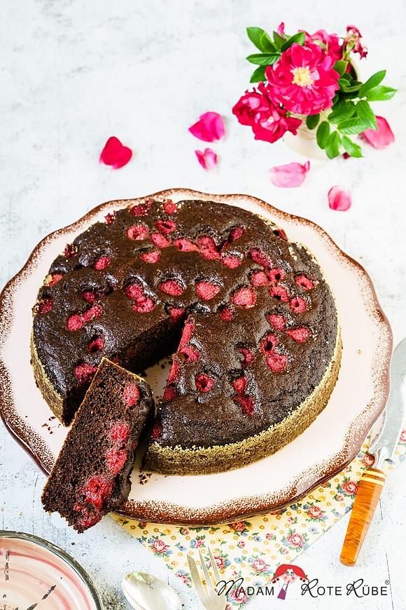Schoko-Himbeer Vollkornkuchen – vollwertig und zuckerfrei