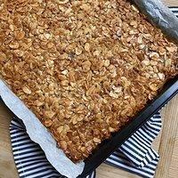 Flauschiger becherkuchen mit florentiner kruste