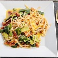 Pasta mit Stangenbohnen Carbonara