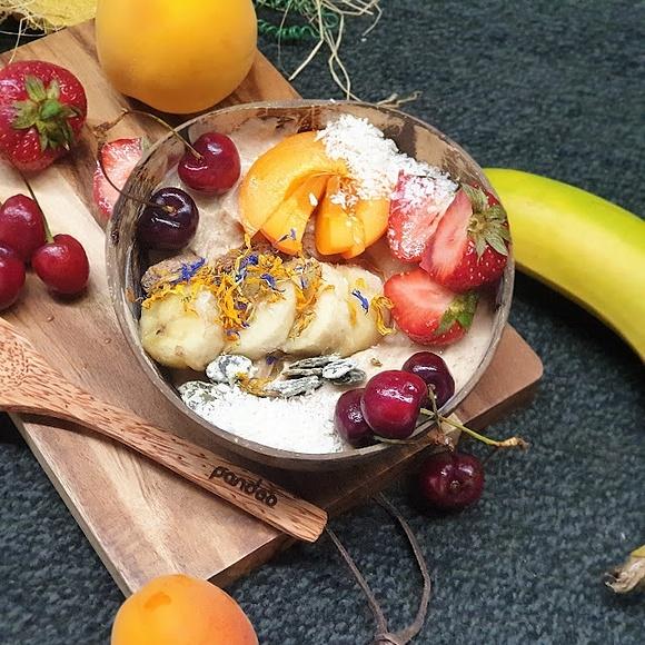 Sommerliche vegane Eiweißbowl