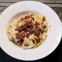Pasta mit Lamm Bolognese
