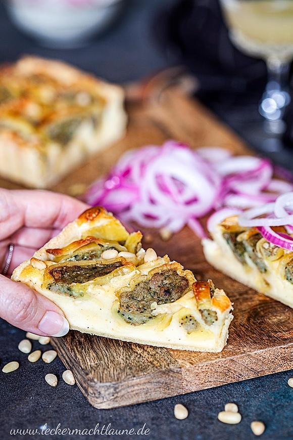 Maultaschen-Tarte frisch aus dem Ofen