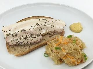 Sauerkrautsalat mit Wellfleisch