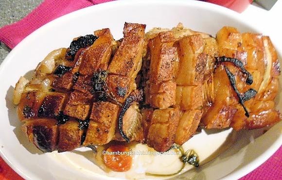 Fränkisches schäufele im ofen gegarte schweineschulter