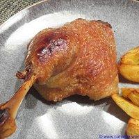 Konfierte und gegrillte Entenkeulen