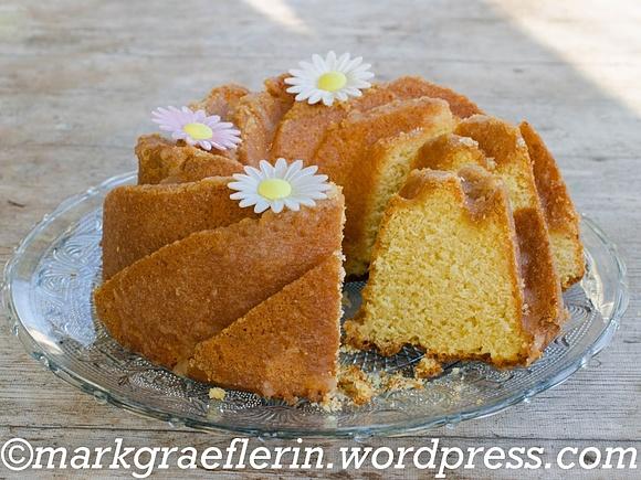Köstlicher zitronen-ingwer gugelhupf mit pfeffer zum frühlingsanfang