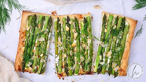 Spargelquiche mit grünem Spargel