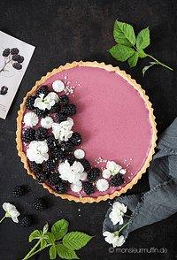 Brombeercreme-tarte – ein fruchtig leichter sommerkuchen für heiße tage!