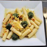 Pasta mit Spinatbällchen