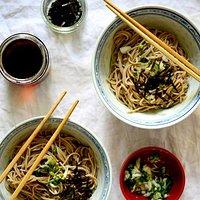 Rezept von tim anderson: gekühlte soba-nudeln mit tsuyu