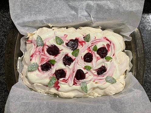 Kirschen-Pavlova