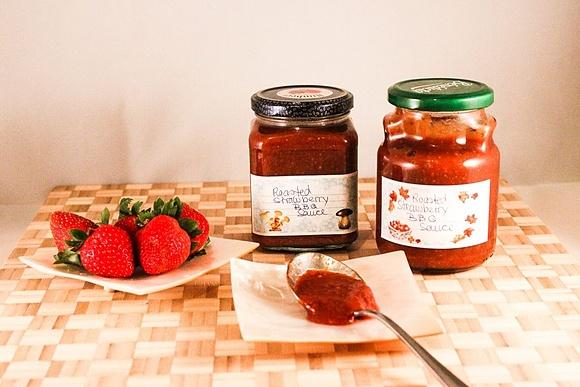 BBQ-Sauce mit gerösteten Erdbeeren