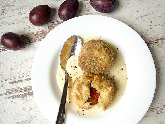 Zwetschgenknödel vegan und klassisch