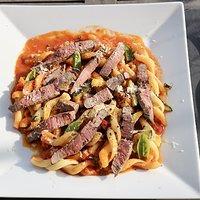 Pasta mit Rinderfieletstreifen