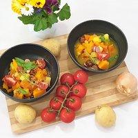 Kürbisgulasch mit kartoffeln und würstchen ????