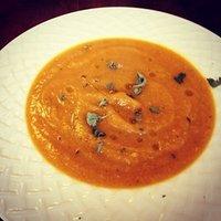 Low-Fat Kürbis-Blumenkohl Suppe
