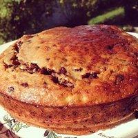 Protein-Bananen-Kuchen mit Schokostücken
