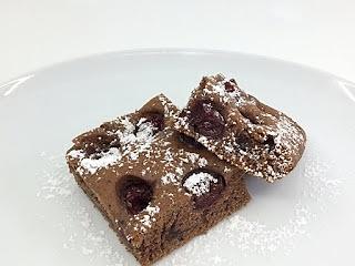 Schokokuchen mit Sauerkirschen