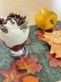Sahnequarkcreme mit Pflaumenröster