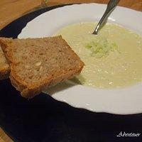 Leckeres Lauchsüppchen - so macht es ein Sternekoch