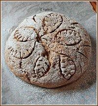 Roggen - emmer - dinkel -sauerteigbrot