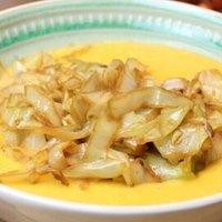 Kürbis-Aligot mit herzhaftem Spitzkohl