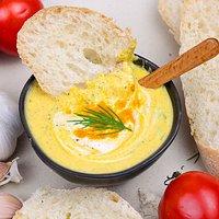 Schneller curry dip mit joghurt oder schmand