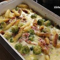 Rosenkohl-Schupfnudel-Auflauf