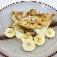 Pfannkuchen mit griechischem Joghurt