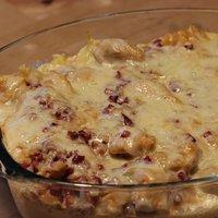 Gratinierte Rahm-Spätzle mit Hähnchen