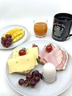 Gemütliches Frühstück am Samstag