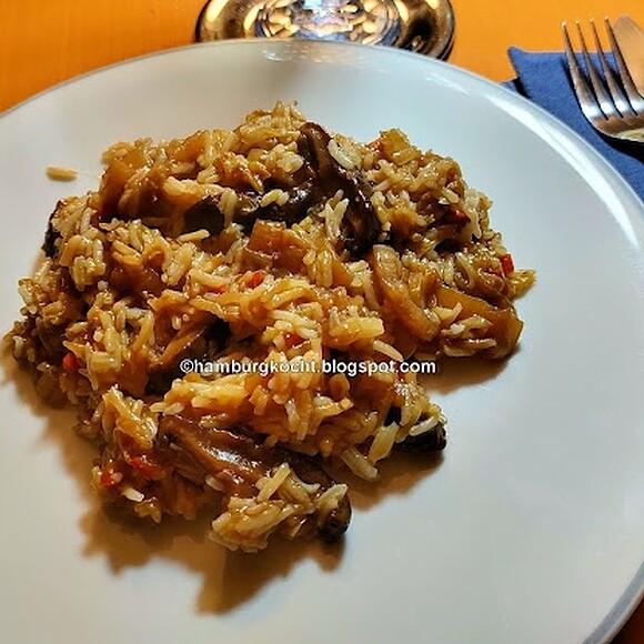 Blütenpilze mit Chinakohl