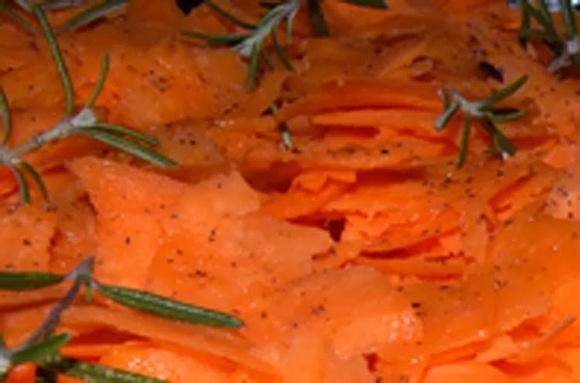 Süßkartoffel-Chips aus dem Backofen