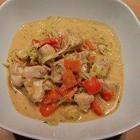 Curry-Putensuppe mit Gemüse