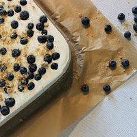 Erfrischende Heidelbeer-Joghurt-Torte