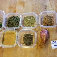 Kräuter-Orangen-Marinade