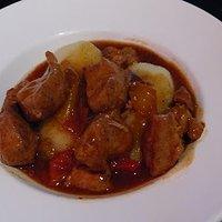 Montagsschweinerei : Schweinegulasch "Balaton ~ Art"