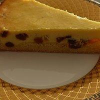 Käsekuchen mit Rumrosinen